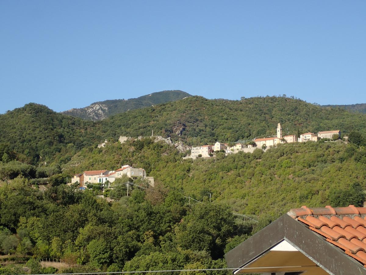 Casetta Al Mare Giustenice ภายนอก รูปภาพ